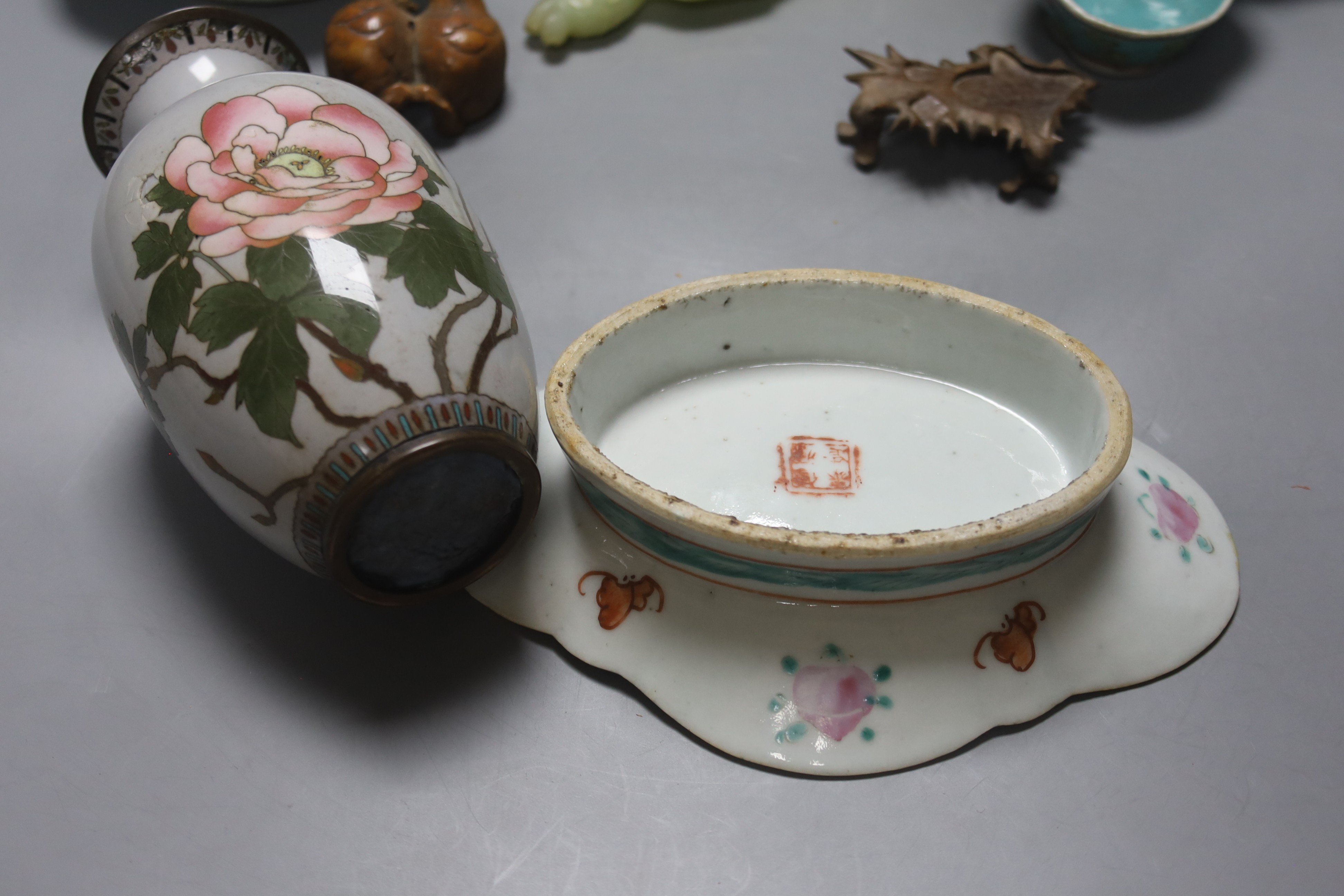 A group of 19th century Chinese porcelain dishes and a vase, and a Japanese ‘bird’ carving etc.